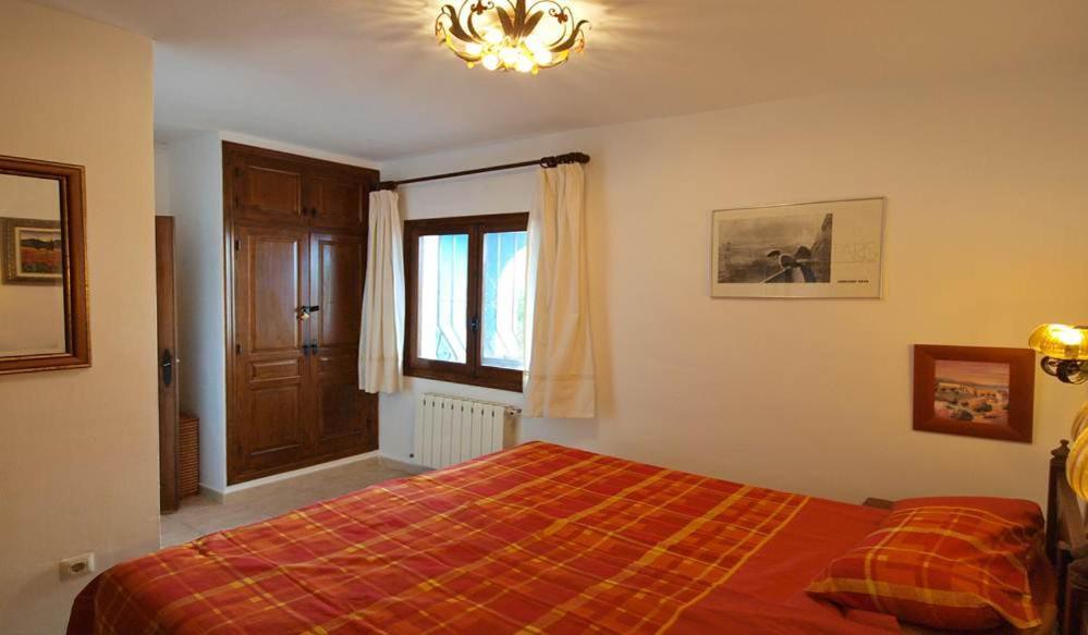 6 Persoons Bungalow Met Gemeenschapelijk Zwembad Бенитачель Экстерьер фото